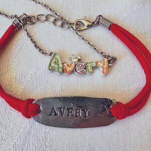 Disney Mickey Mouse necklace with name Avery